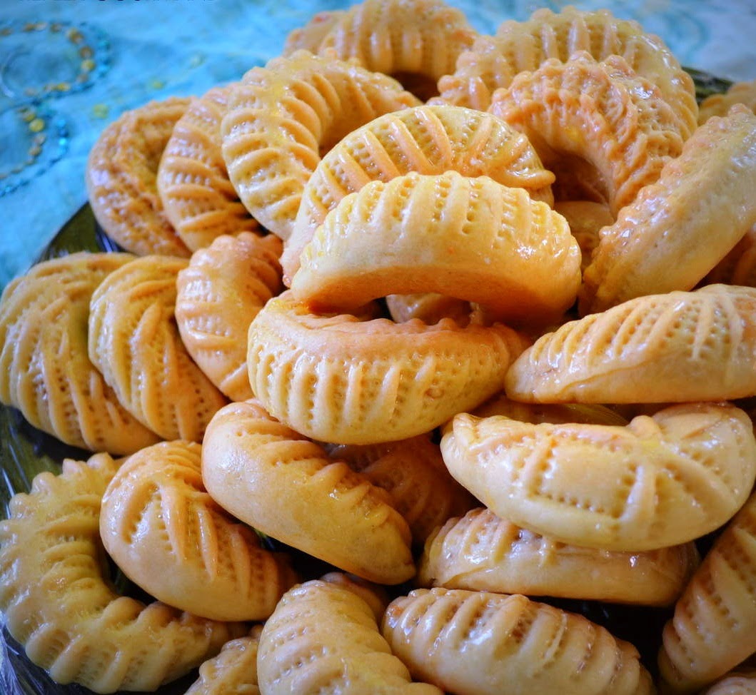 Cornes de gazelle décorées